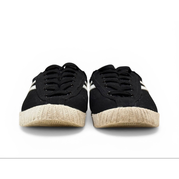 TRETORN WOMEN NYLITE PLUS CANVAS SNEAKER CLASSIC SHOES SZ 7 BLACK/WHITE - Picture 2 of 11